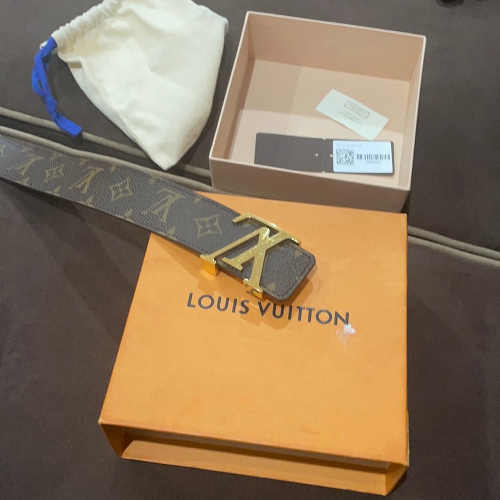 Louis Vuitton belt